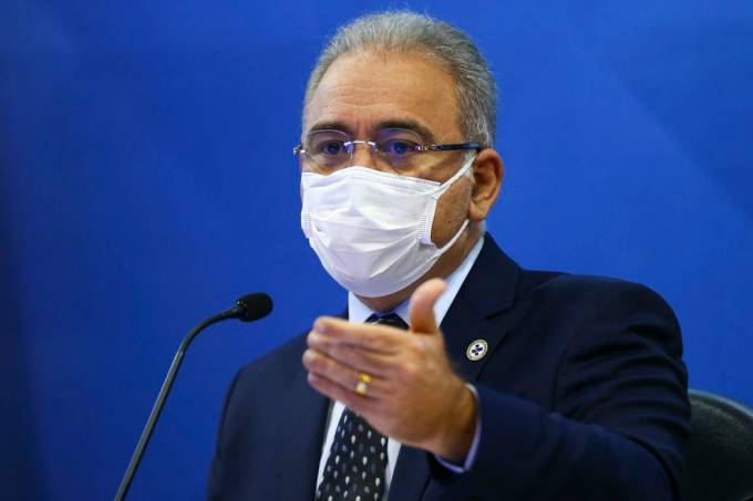Ministro da Saúde alerta estados e municípios sobre obediência ao planejamento do PNI
